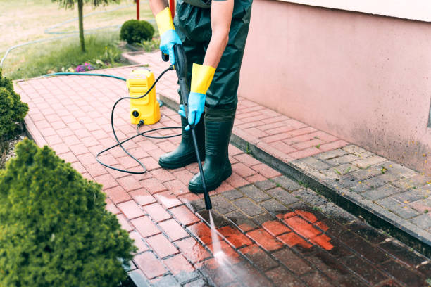 Why Choose Our Certified Pressure Washing Experts for Your Project Needs in Jackson, KY?